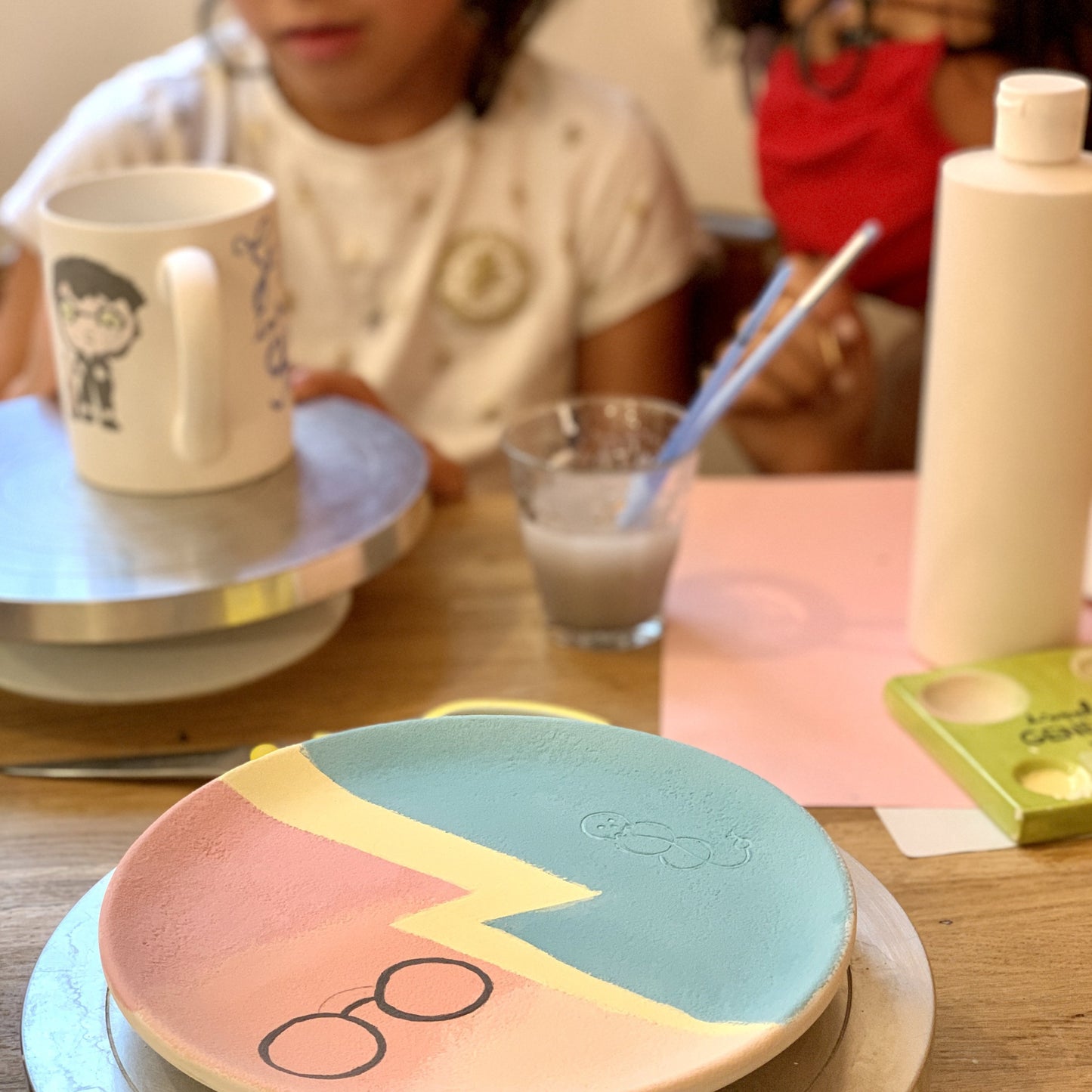 Session peinture sur céramique - Spécial école des sorciers - Paris 17