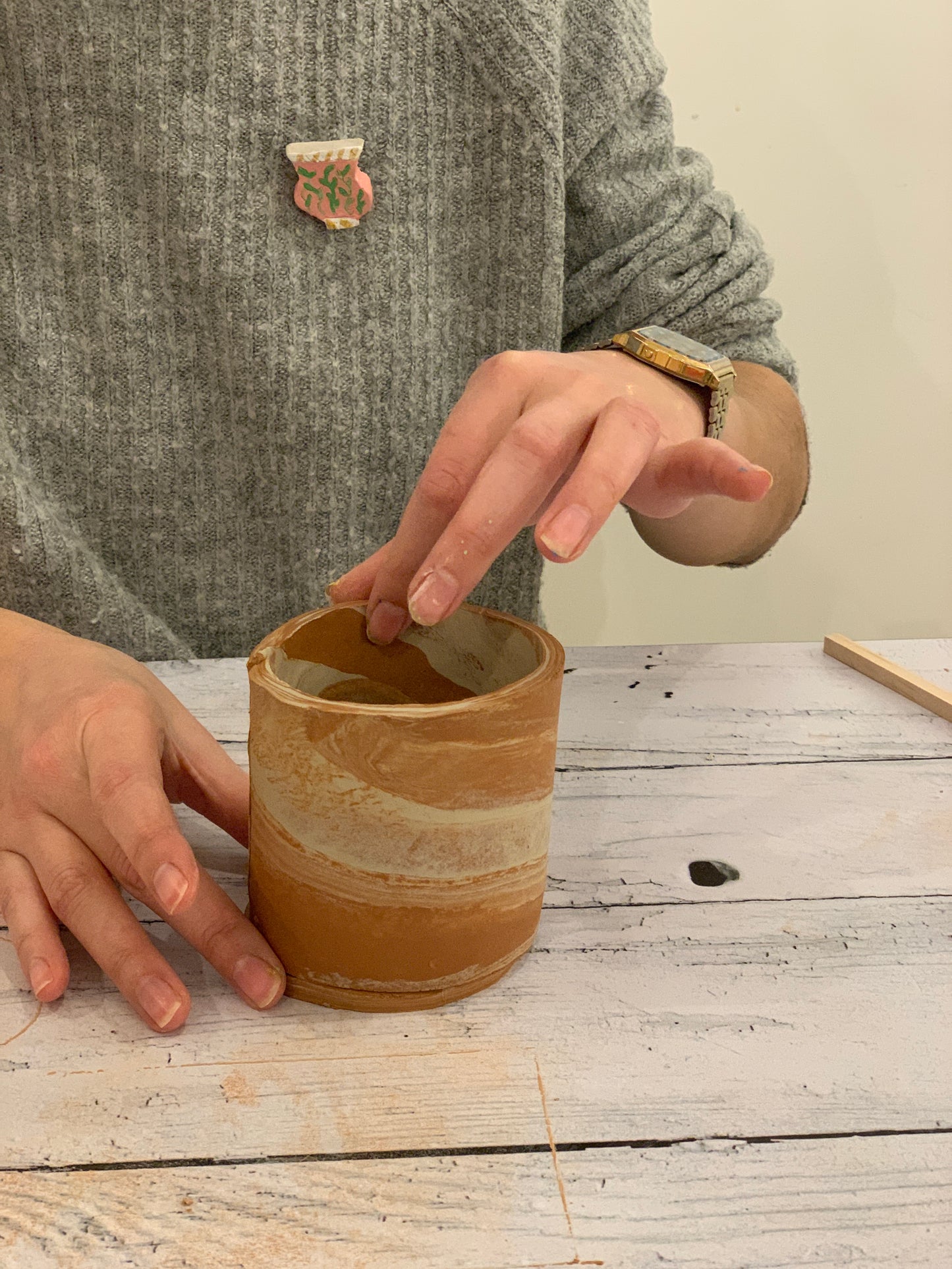 Box modelage - Créer un pot en terre mêlée autodurcissante